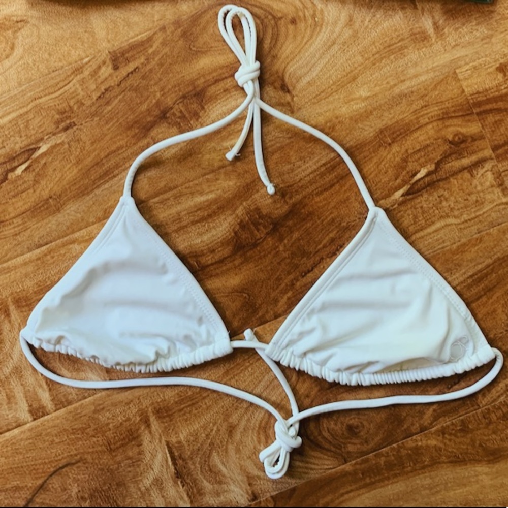white triangle bikini top!• SOLD on different app